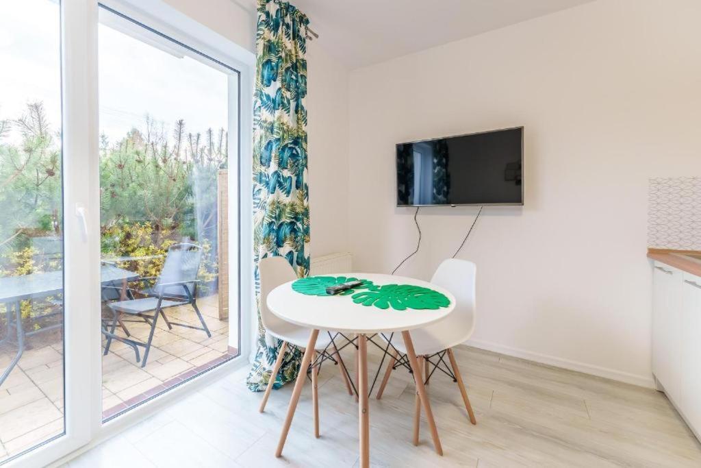Apartamenty Przy Plazy, Ogrod - Grzybowo-Kolobrzeg - Nadmorska 26 Grzybowo  Exterior foto