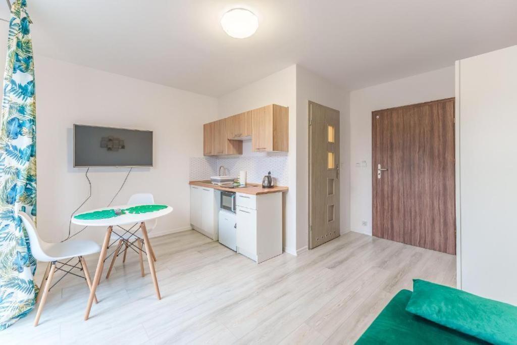 Apartamenty Przy Plazy, Ogrod - Grzybowo-Kolobrzeg - Nadmorska 26 Grzybowo  Exterior foto